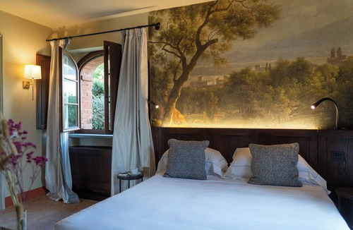 Monastero d'Ombrone Hotel | Castel Monastero - The Leading Hotels of the World
