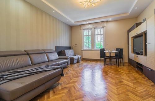 Taban Apartment | Castel view apartment