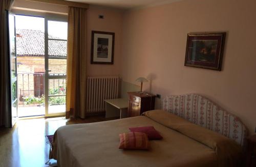 Neive Hotel | Castelbourg