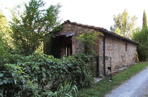 Castelnuovo Berardenga Cottage | Castello di Montalto - La Voliera