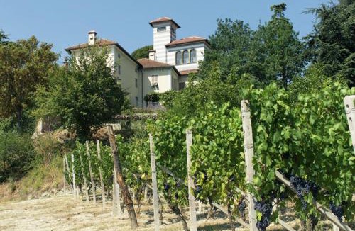 Ovada House | Castello di Grillano Guest House