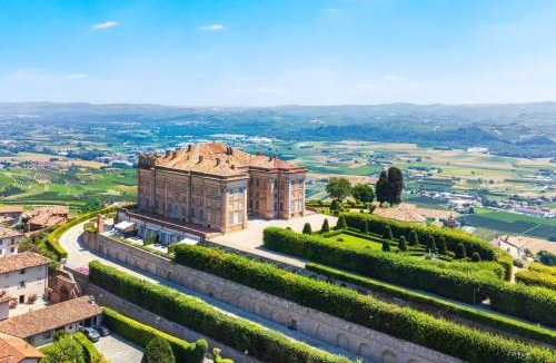 Guarene Hotel | Castello di Guarene
