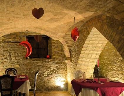 Mosciano Sant'Angelo Bed & Breakfast | Castello di Petecciano B&B