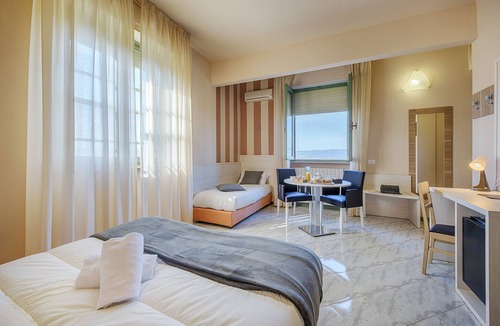 Sovicille Hotel | Castello