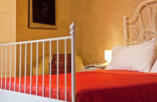 Peschiera Maraglio Apartment | Castello Oldofredi