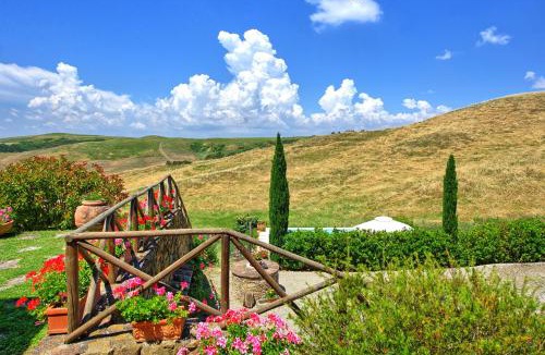 Trequanda Villa | Castelmuzio by PosarelliVillas