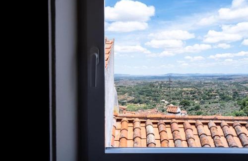 Santa Maria da Devesa House | Castelo House