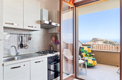 Castelsardo Historic Centre Apartment | Castelsardo Terrace Apartment
