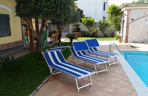 Villaggio Coppola Villa | Castelvolturno: Casa Vacanza Villamaria