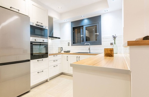 Agia Marina Villa | Castielia Residence