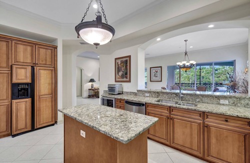 North Naples Condo | Castillo in Tiburon - Luxury Penthouse