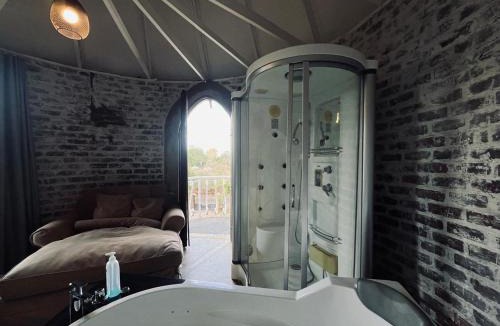 Centurion Bed & Breakfast | Castle Home