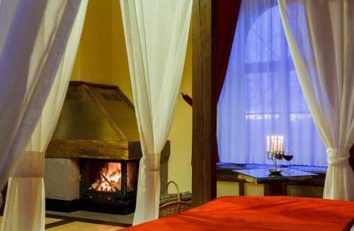 Talisoara Hotel | Castle Hotel Daniel