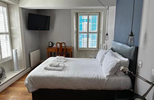 Aberaeron House | Castle Hotel