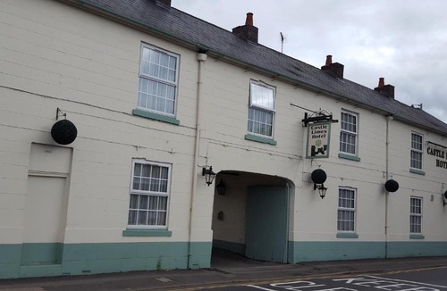 Warwick Hotel | Castle Limes Hotel