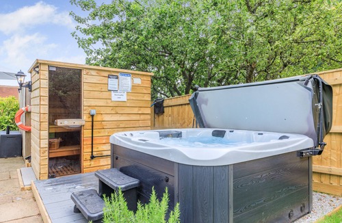 Nether Stowey House | Castle of Comfort - Nine Bedroom House, Sleeps 18