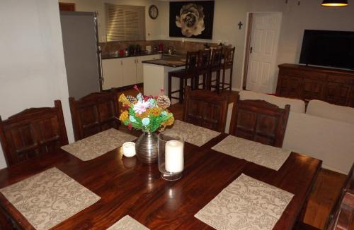 Montagu House | Castle Rock