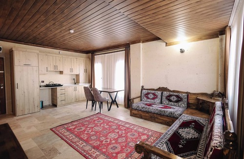 Uchisar Apartment | Castle Stone House