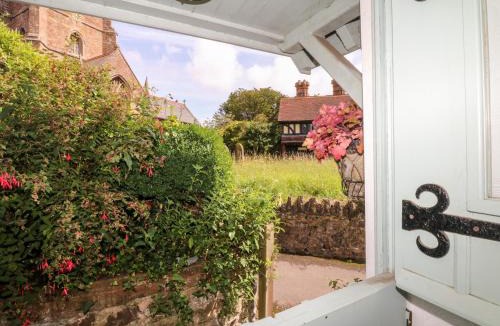 Dunster House | Castle View