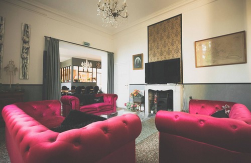 Roanne House | Castle with accommodation for 15 people New Year's Eve