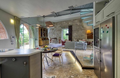 Santa Lucia Villa | Castle with pool and sea views for 6 People