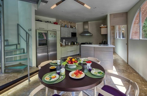 Santa Lucia Villa | Castle with pool and sea views for 6 People