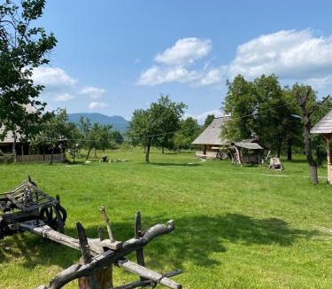 Breb House | Casuța din Grădină