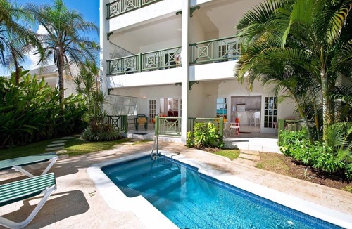 Worthing Apartment | Casual Beachfront 1-Bed with Pool - Leith Court 16