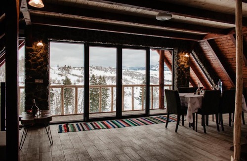 Romuli Ski Chalet | Casuta Cerbului A