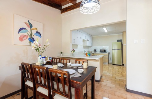 Pavas Bed & Breakfast | Cata Bed Breakfast