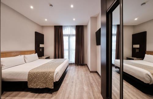 El Camp de l'Arpa del Clot Hotel | Catalonia Sagrada Familia