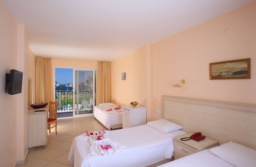 Gundogan Hotel | Catamaran Hotel