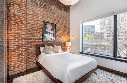 Cole Hotel | Catbird Hotel