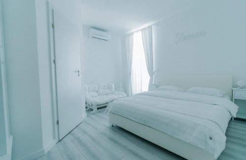 Oradea House | Catharsis House - self check in and self checkout