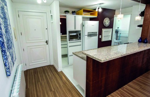 Centro Apartment | CATHEDRAL LIGHTS - comfort and refinement in the Sierra!