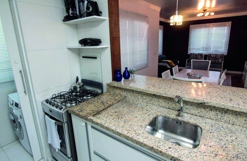 Centro Apartment | CATHEDRAL LIGHTS - comfort and refinement in the Sierra!