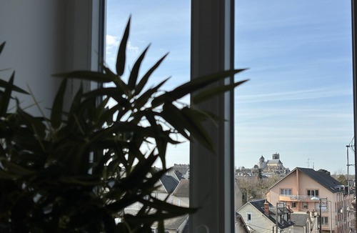 Bourges Apartment | Cathedral View Apartment