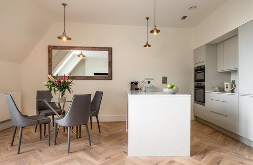 Exeter Apartment | Cathedral View - Luxury Exeter City Apartment with Cathedral Views