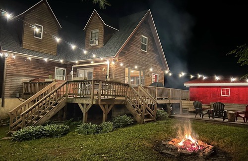 Maplecrest Cabin | Catskills Windham Hunter Mountain Cabin Getaway