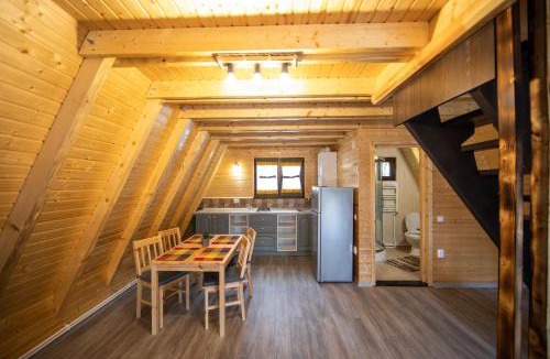 Dragoslavele Cabin | Catunul din Podei A-Frame