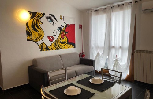 Seregno Apartment | Cav Pop Sky