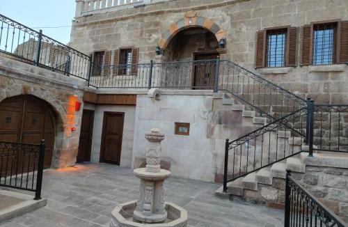 Incesu House | Cave House Konak