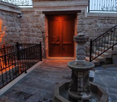 Incesu House | Cave House Konak