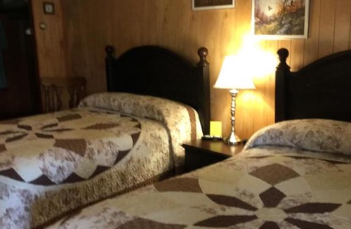Windham Hotel | Cave Mountain Motel