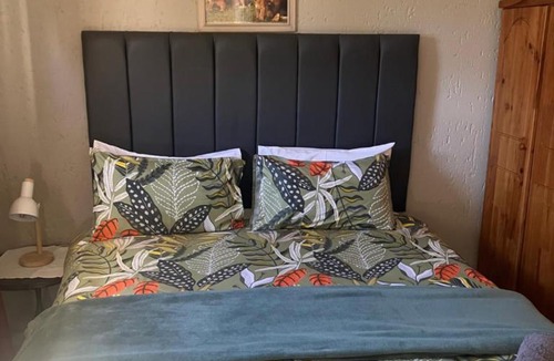 Madeteleli House | Cave view Cottages