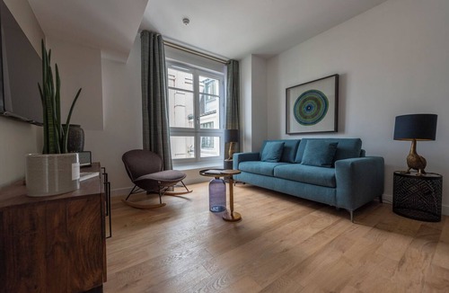 Faubourg-du-Roule Apartment | Cavendish Square, 4 stars, Gorgeous apartment close to the Champs-Elysées