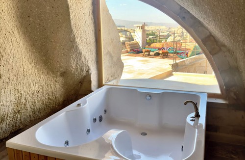 Goreme Hotel | Caverna Hotel Premium Caves