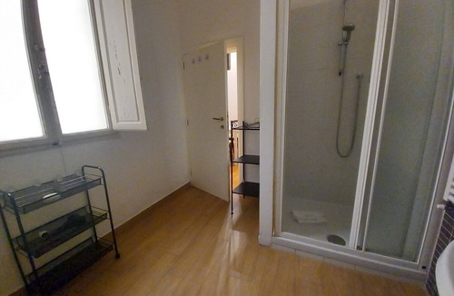 San Lorenzo Apartment | Cavour 46 First - Two Bedroom Apartment, Sleeps 3