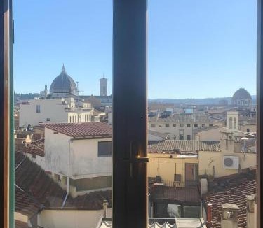 San Lorenzo Apartment | Cavour 83
