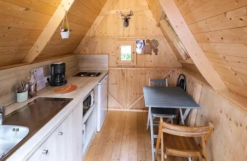 Pont-Scorff Cabin | Cazabane (sleeps 2)